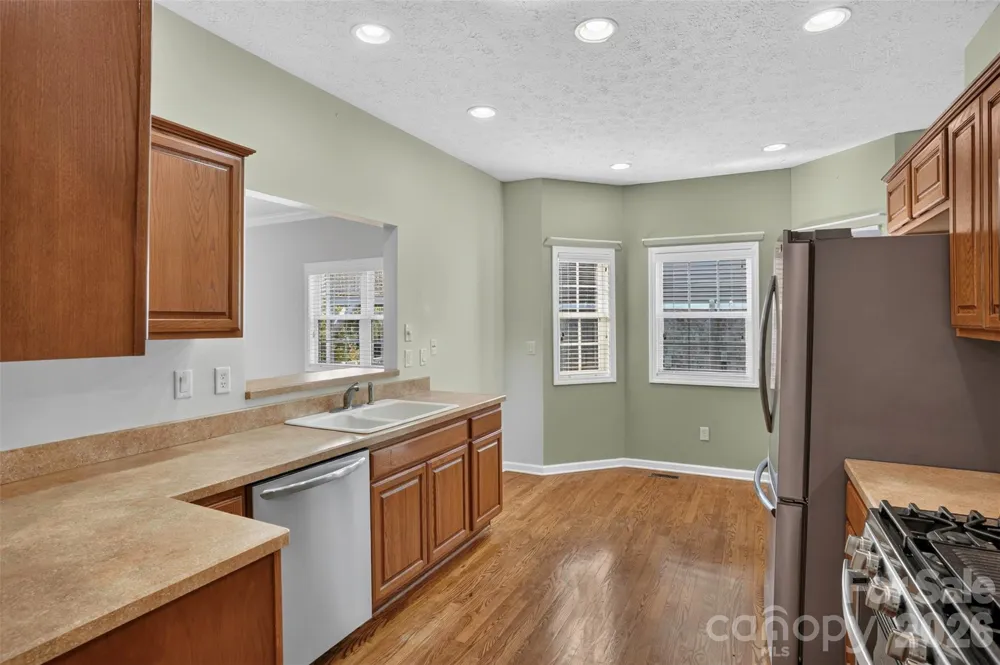 25 Old Pasture Way Laurel Park, NC 28739