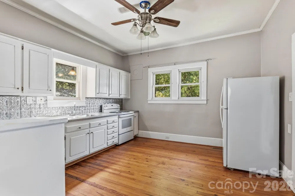 401 S Ridge Avenue Kannapolis, NC 28083