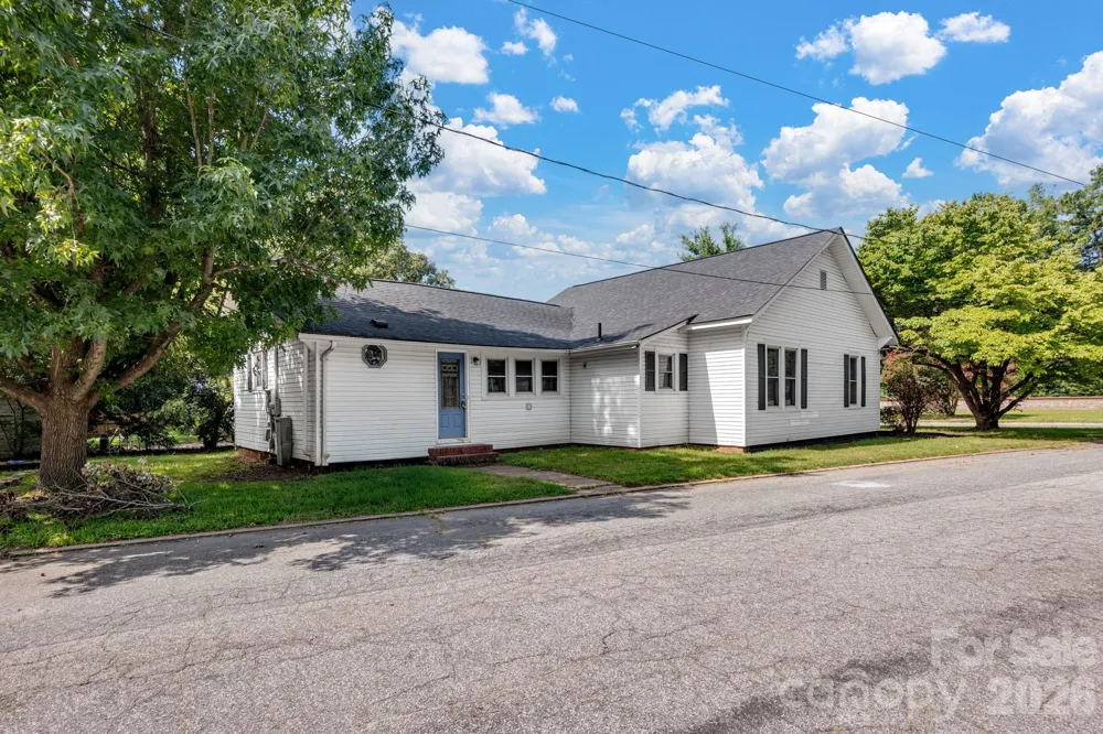 401 S Ridge Avenue Kannapolis, NC 28083