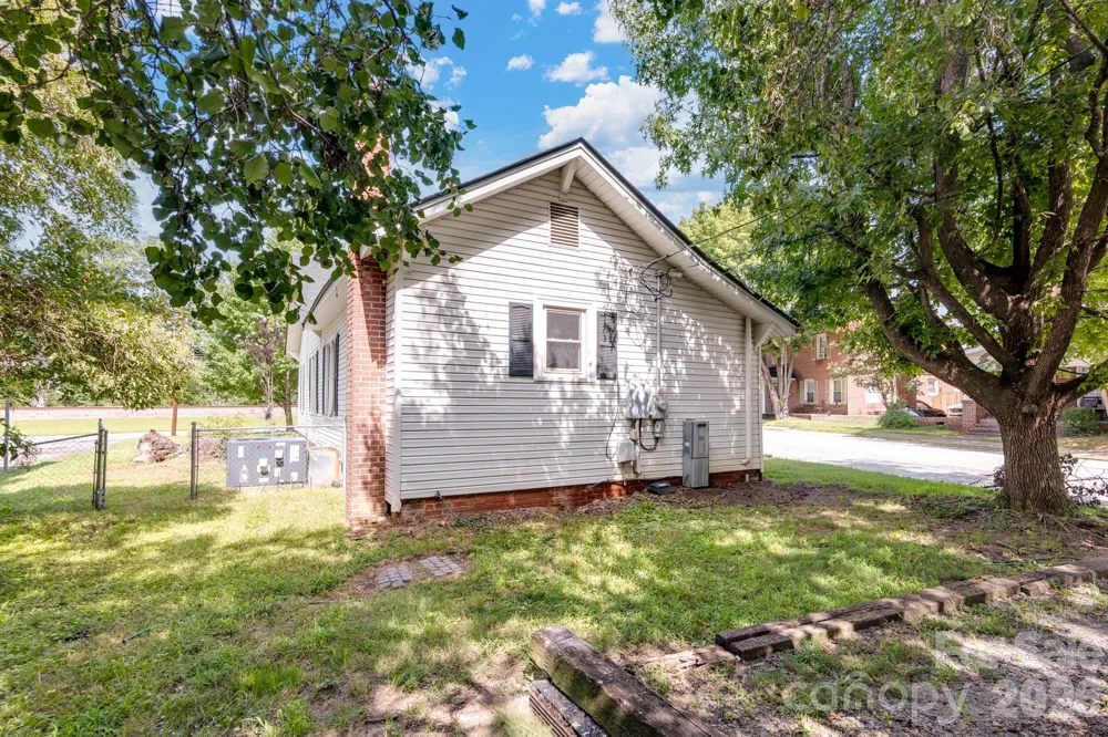 401 S Ridge Avenue Kannapolis, NC 28083