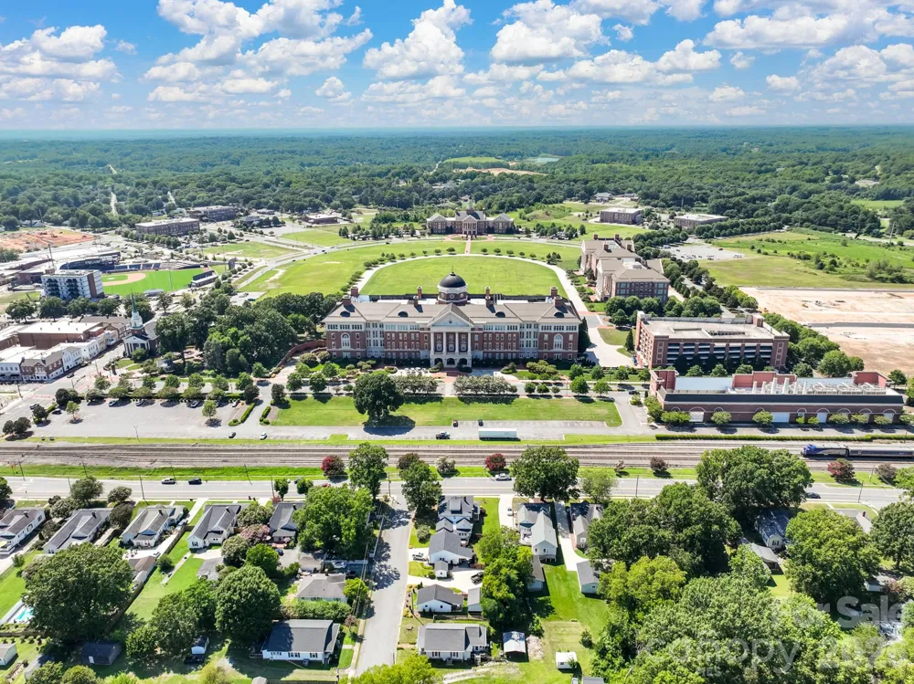 401 S Ridge Avenue Kannapolis, NC 28083