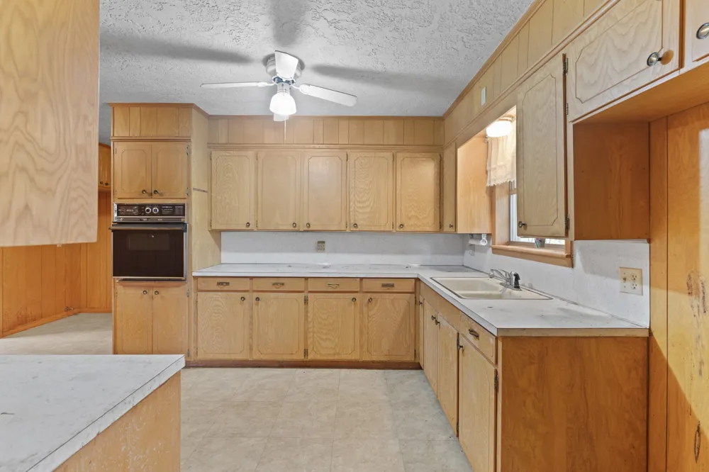 3349 E State Highway 154 Quitman, TX 75783