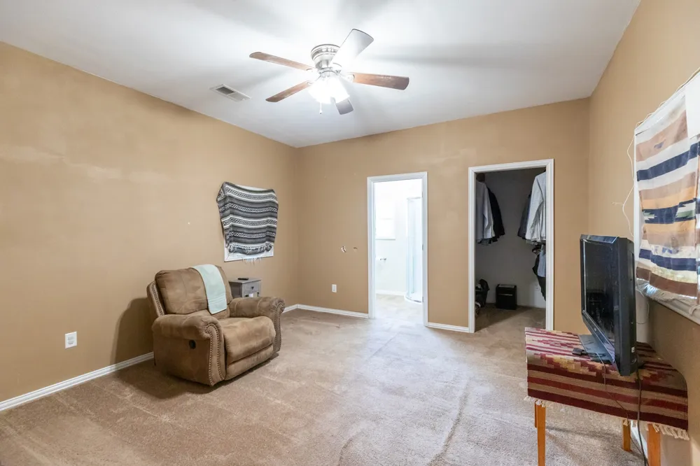 832 Peyton Street Baird, TX 79504