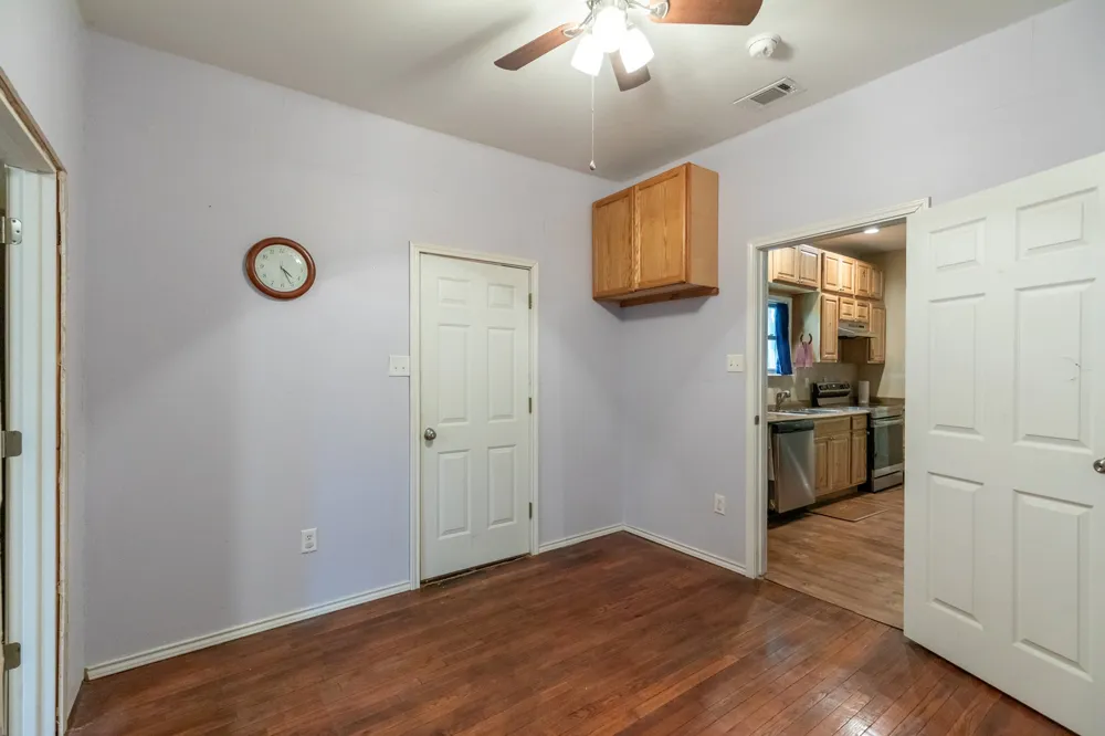 832 Peyton Street Baird, TX 79504