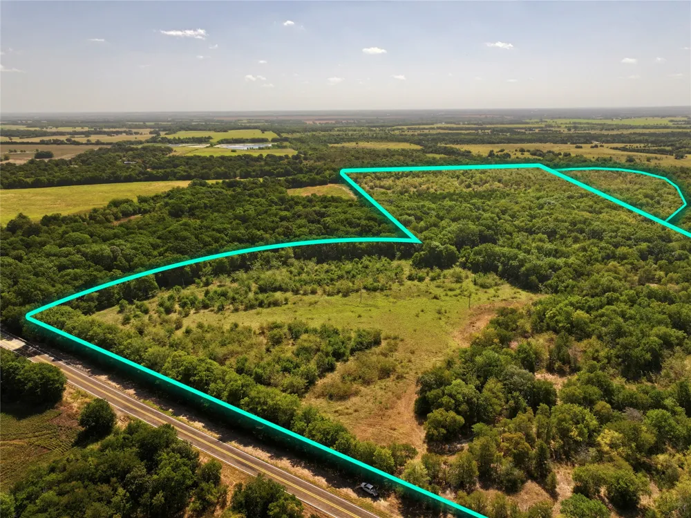 FM 2122 Highway Roxton, TX 75477