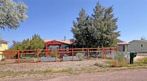 41 Granada Court
