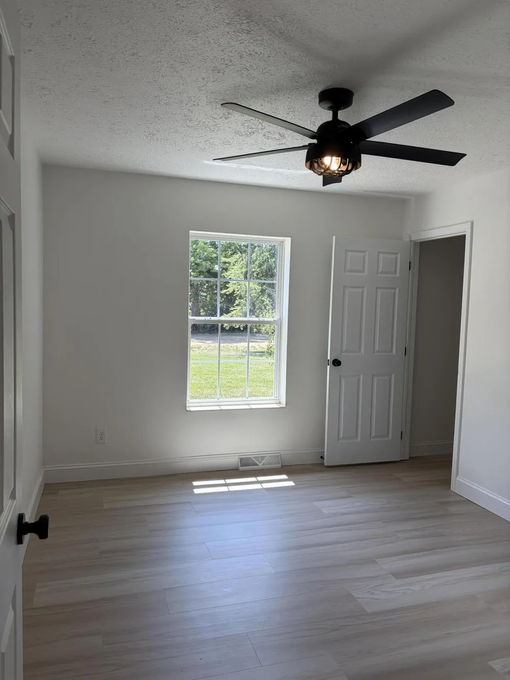 50800 Martz Road Van Buren, MI 48111