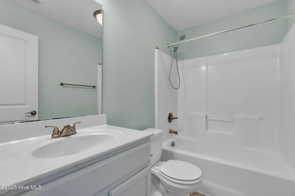 409 Sullivan Loop Road Midway Park, NC 28544