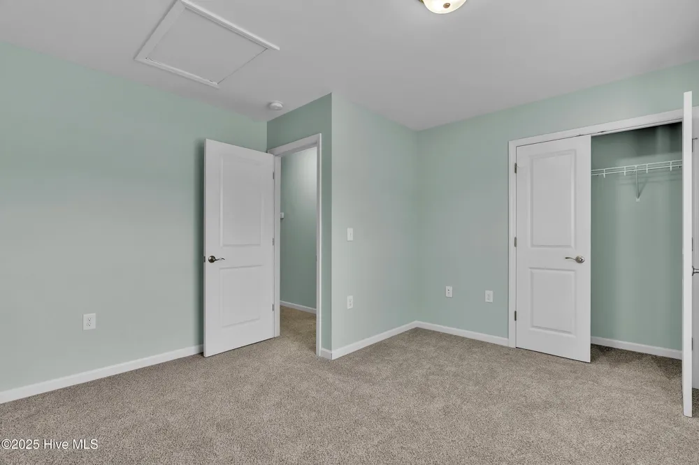 409 Sullivan Loop Road Midway Park, NC 28544
