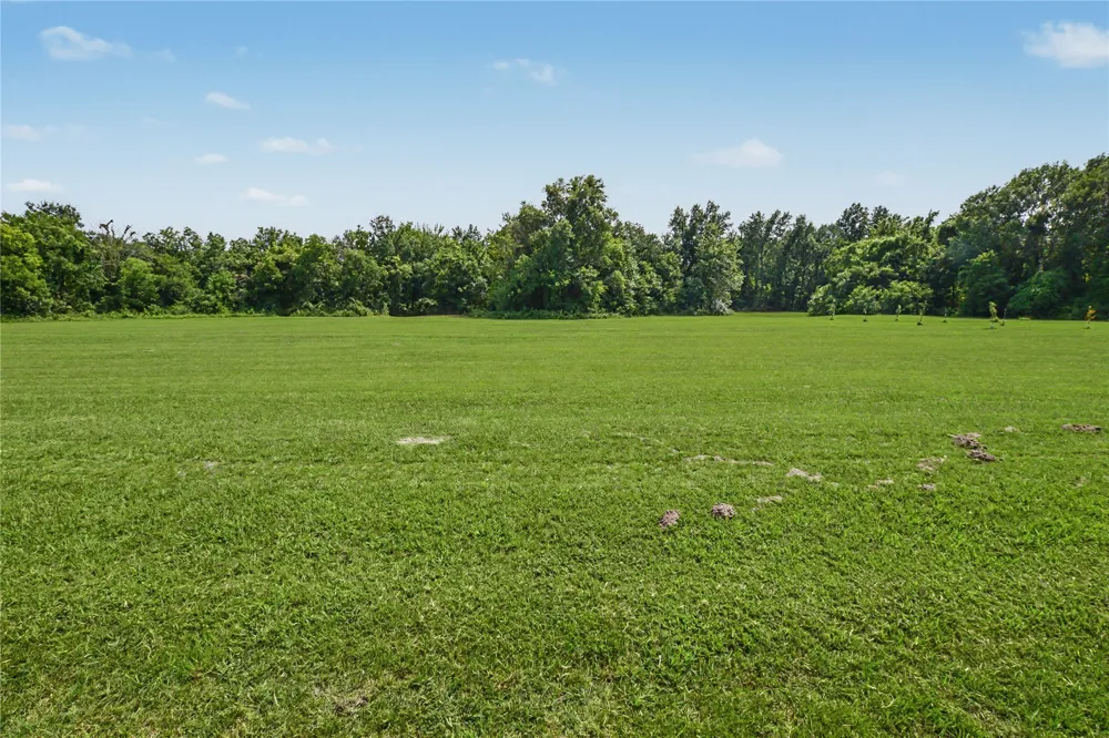 410 Peach Street Locust Grove, OK 74352