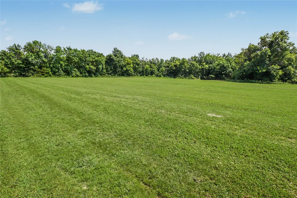 410 Peach Street Locust Grove, OK 74352