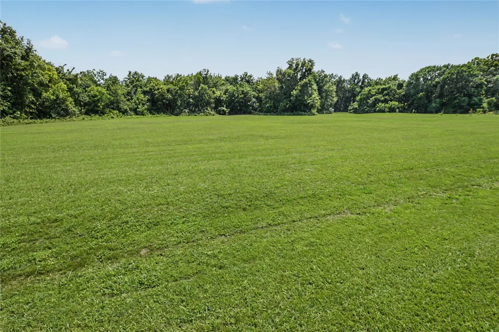 410 Peach Street Locust Grove, OK 74352
