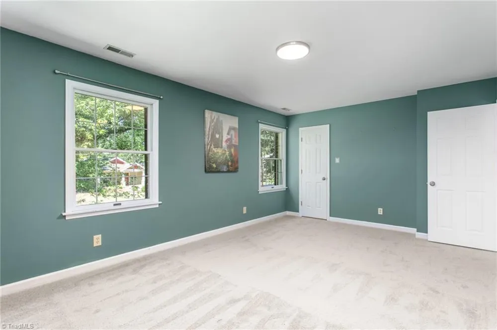 609 Central Avenue Burlington, NC 27215