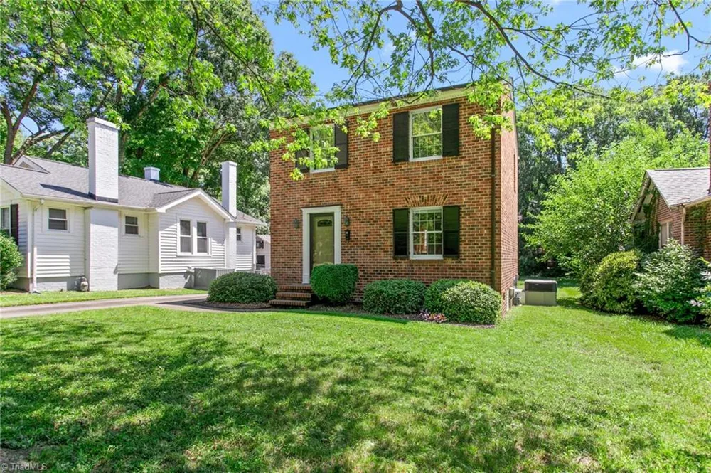 609 Central Avenue Burlington, NC 27215