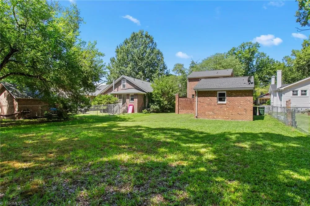 609 Central Avenue Burlington, NC 27215