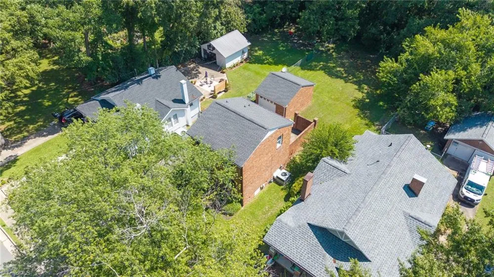 609 Central Avenue Burlington, NC 27215