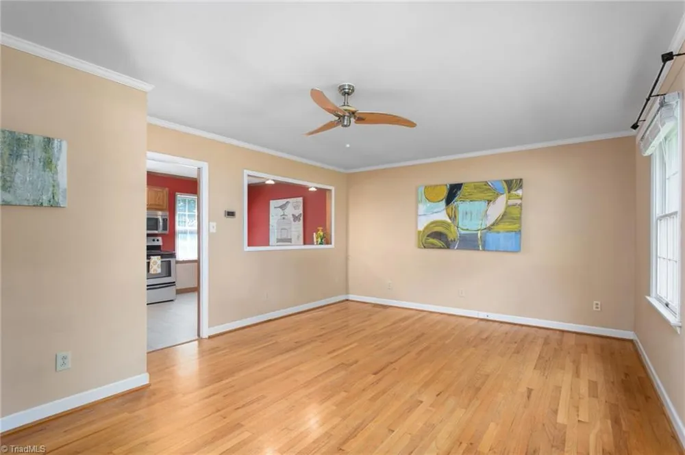 609 Central Avenue Burlington, NC 27215