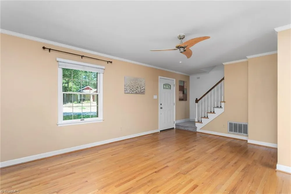 609 Central Avenue Burlington, NC 27215