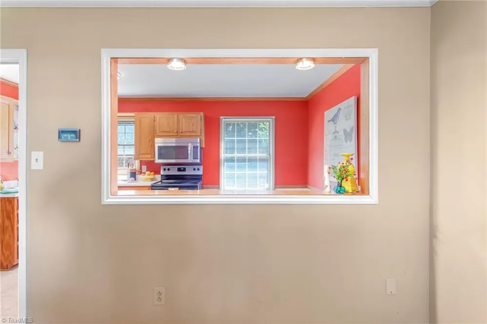 609 Central Avenue Burlington, NC 27215