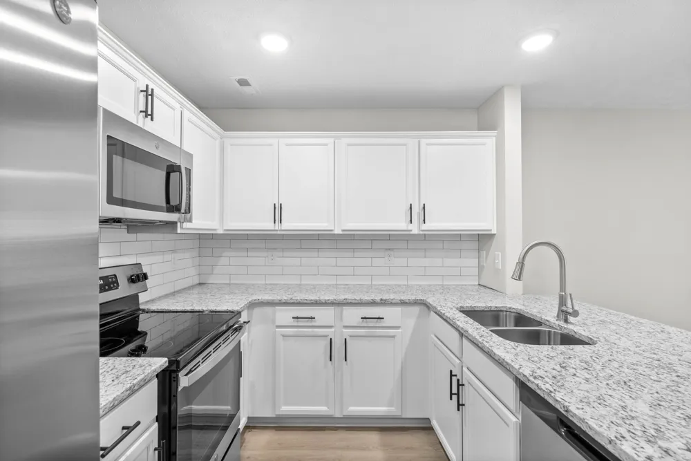 305 Longshadow Trl #E Clarksville, TN 37043