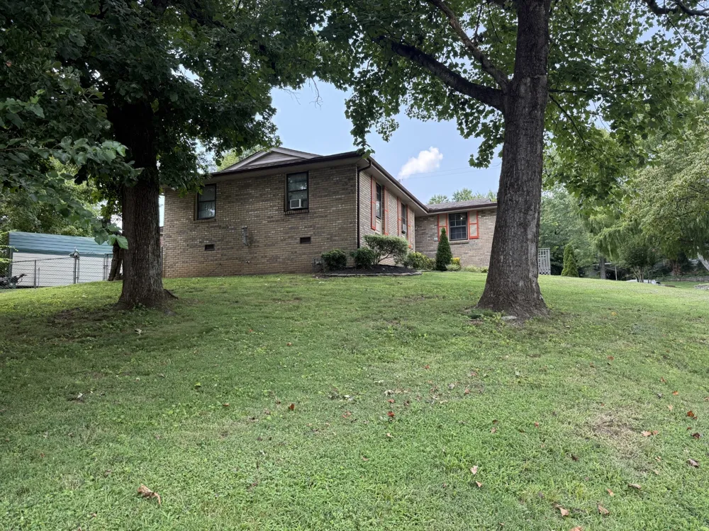 4121 Coleridge Dr Antioch, TN 37013