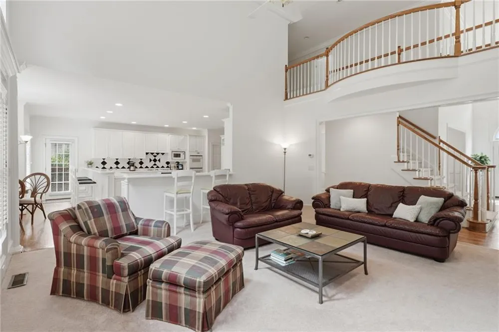 12125 Helleri Hollow Johns Creek, GA 30005