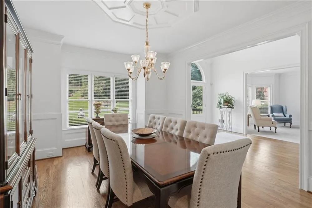 12125 Helleri Hollow Johns Creek, GA 30005