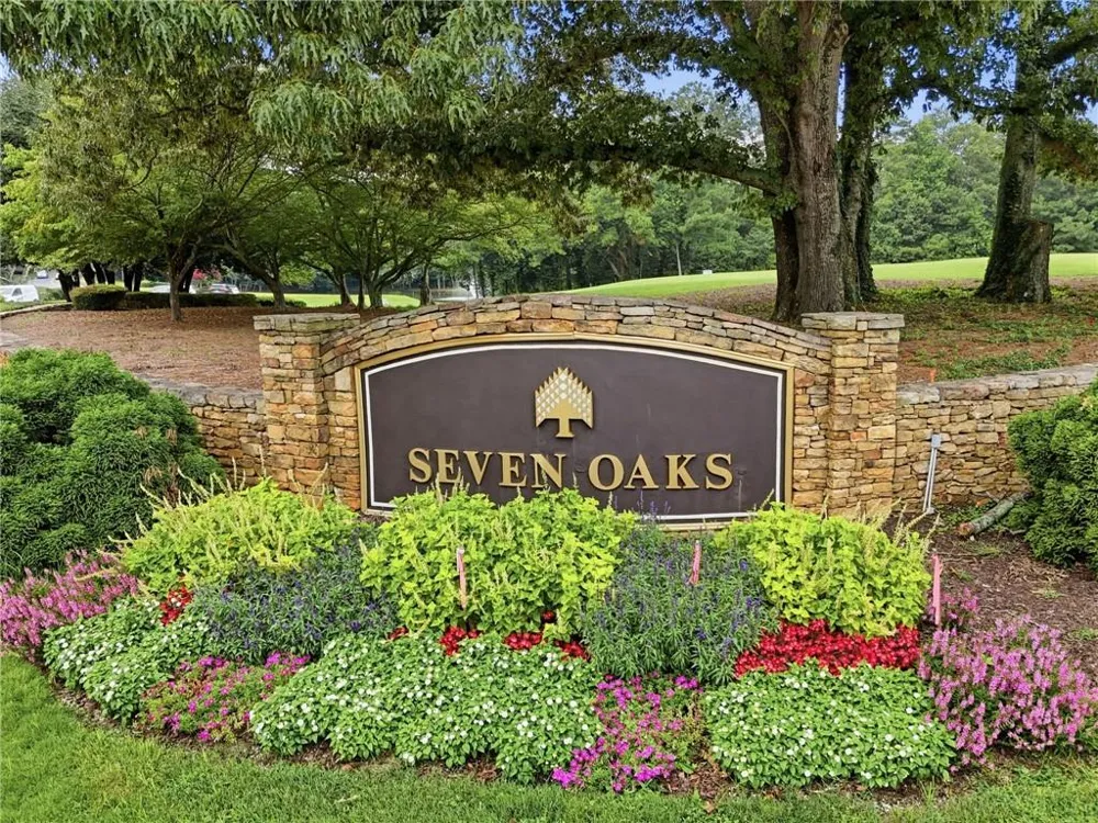 12125 Helleri Hollow Johns Creek, GA 30005