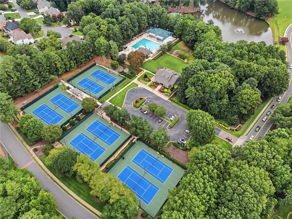 12125 Helleri Hollow Johns Creek, GA 30005