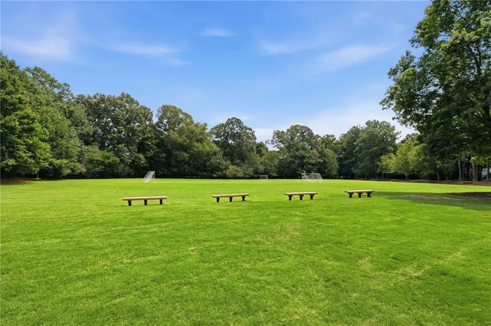 12125 Helleri Hollow Johns Creek, GA 30005