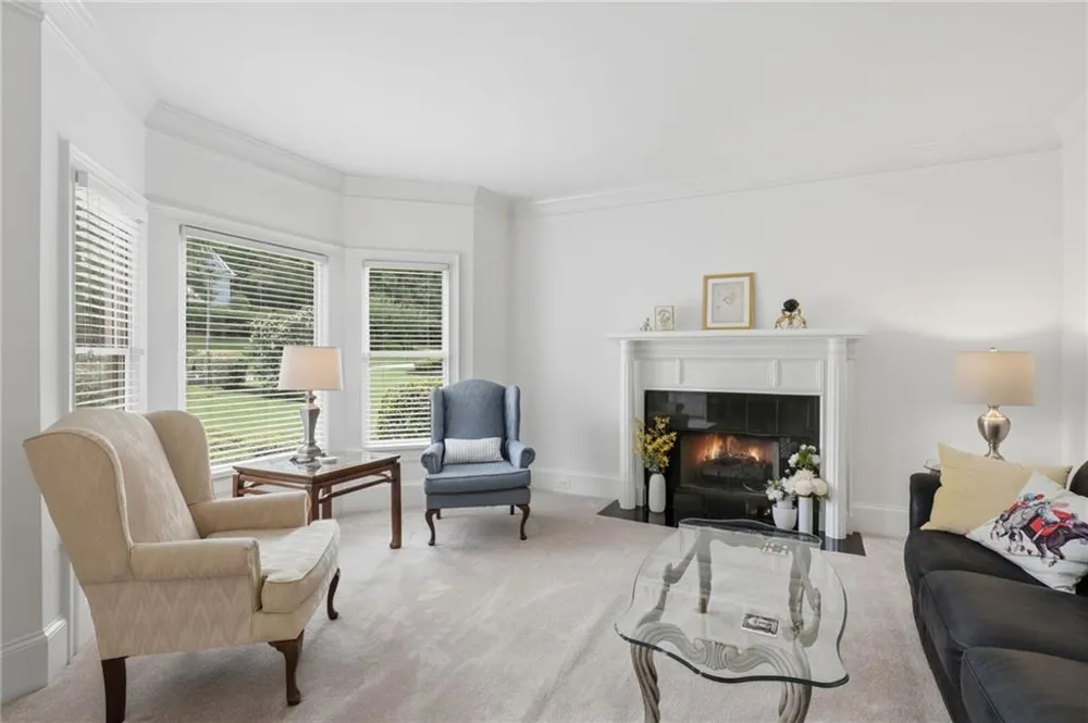 12125 Helleri Hollow Johns Creek, GA 30005