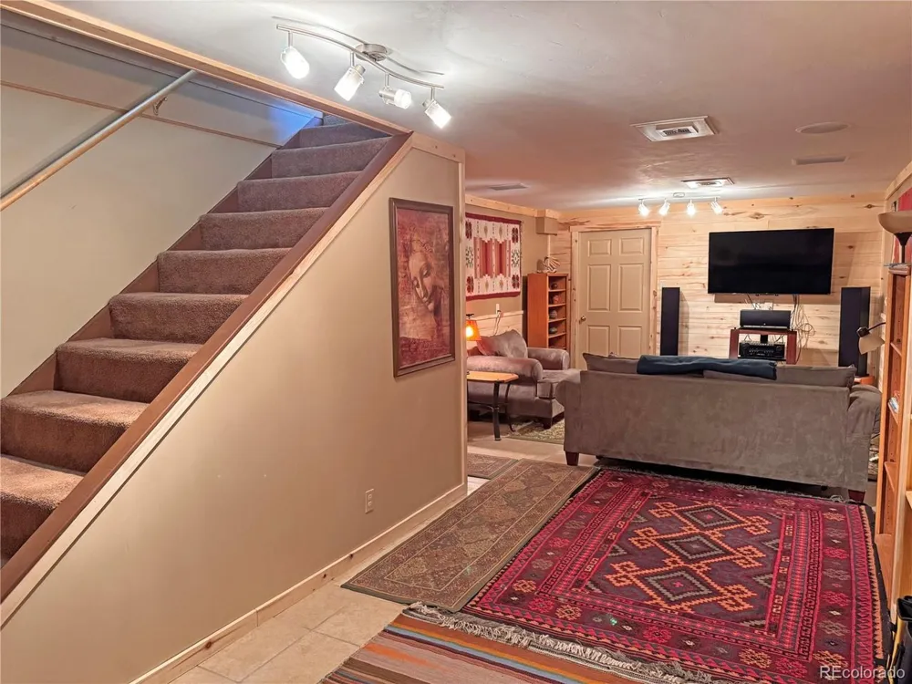 41 Granada Court Silver Cliff, CO 81252