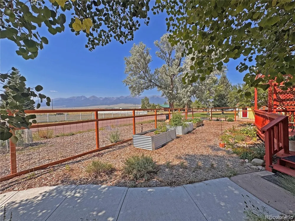 41 Granada Court Silver Cliff, CO 81252