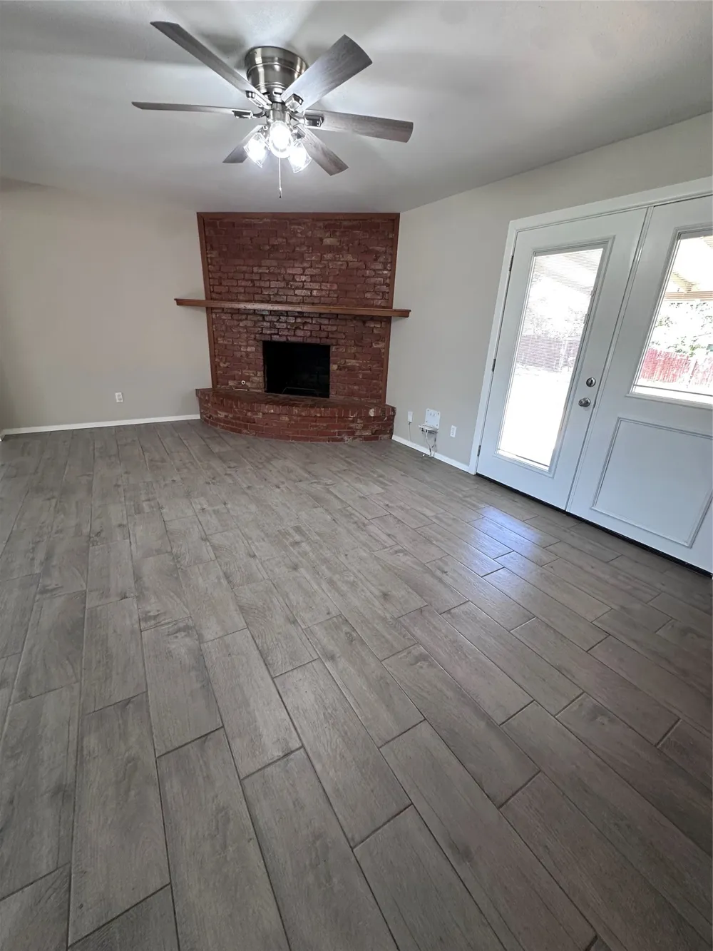 1321 Hurstview Drive Hurst, TX 76053