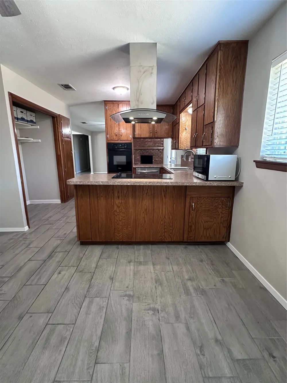 1321 Hurstview Drive Hurst, TX 76053