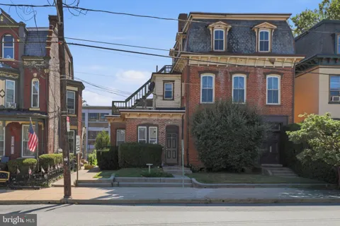 140 3RD STREET