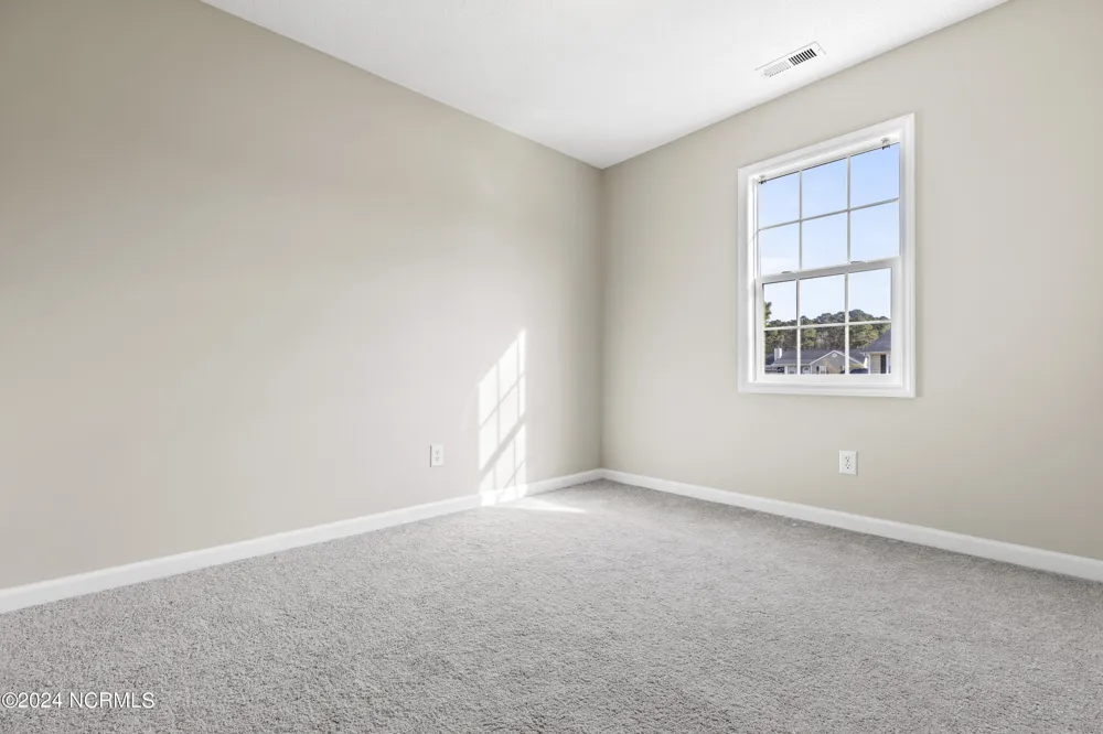 305 Foxridge Lane Hubert, NC 28539
