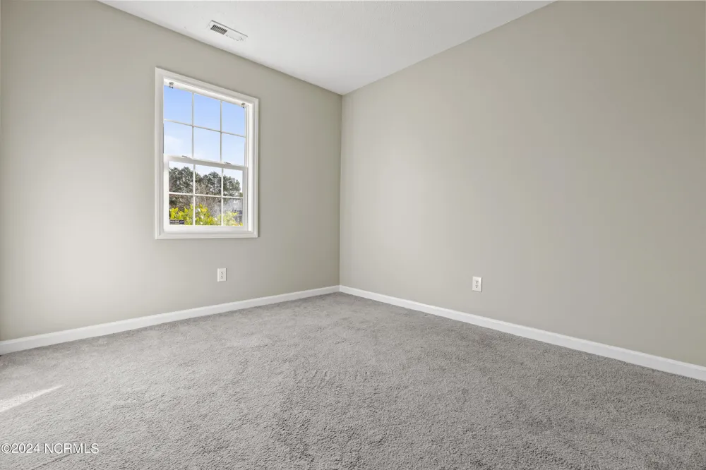 305 Foxridge Lane Hubert, NC 28539
