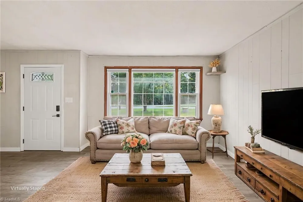 856 Lovelace Road Pelham, NC 27311
