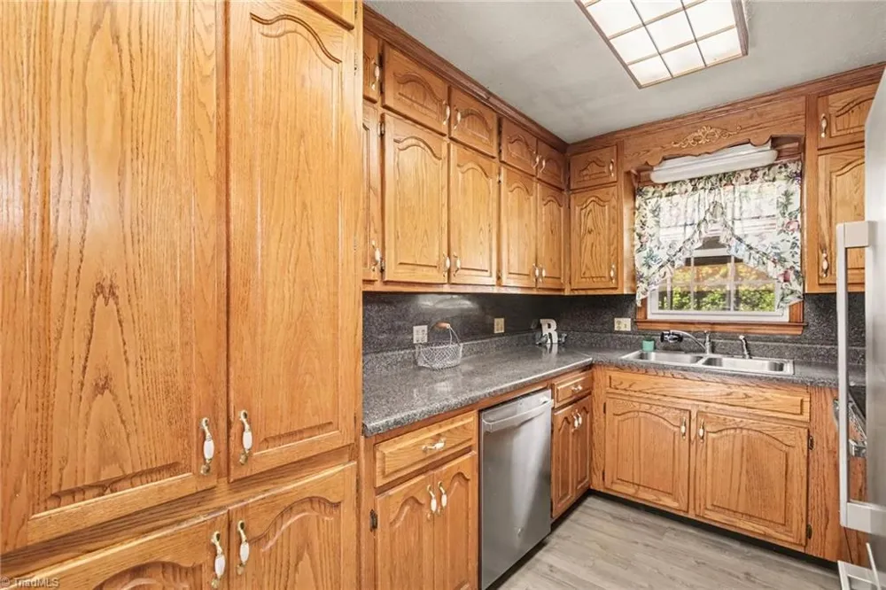 856 Lovelace Road Pelham, NC 27311