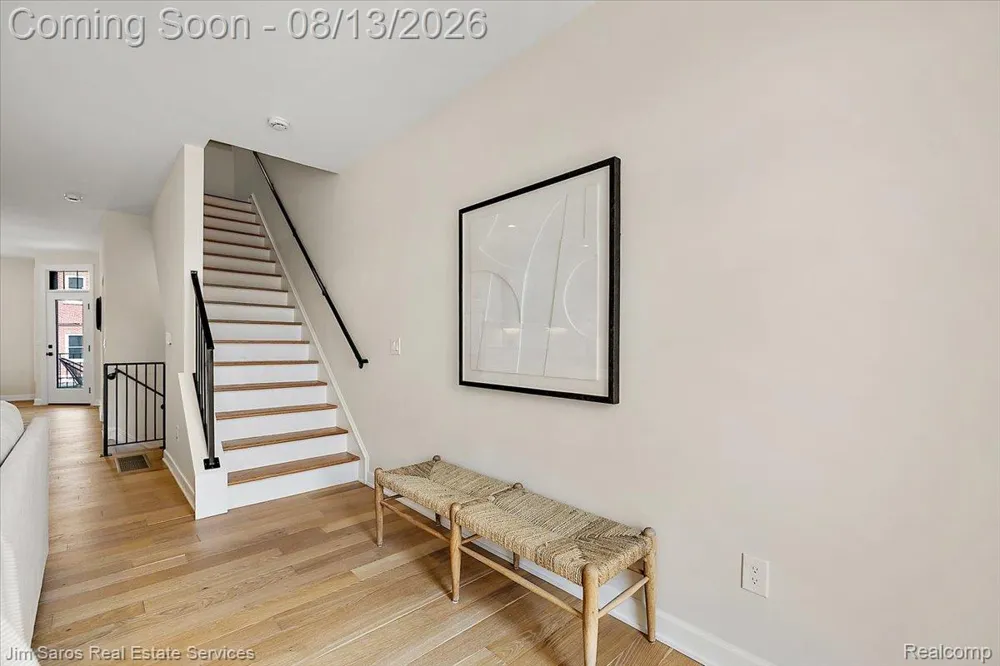 378 Notre Dame Street Grosse Pointe City, MI 48230