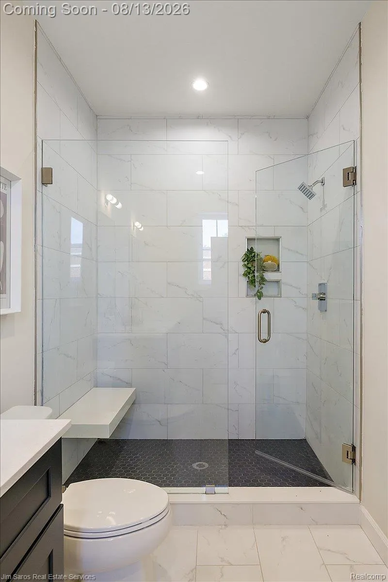 378 Notre Dame Street Grosse Pointe City, MI 48230