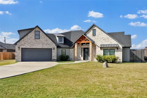 8023 Pennington