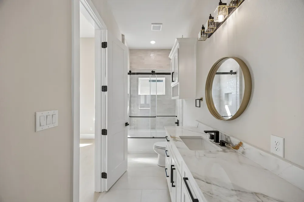 304 Mint Ridge Burleson, TX 76028