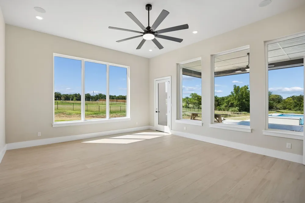 304 Mint Ridge Burleson, TX 76028
