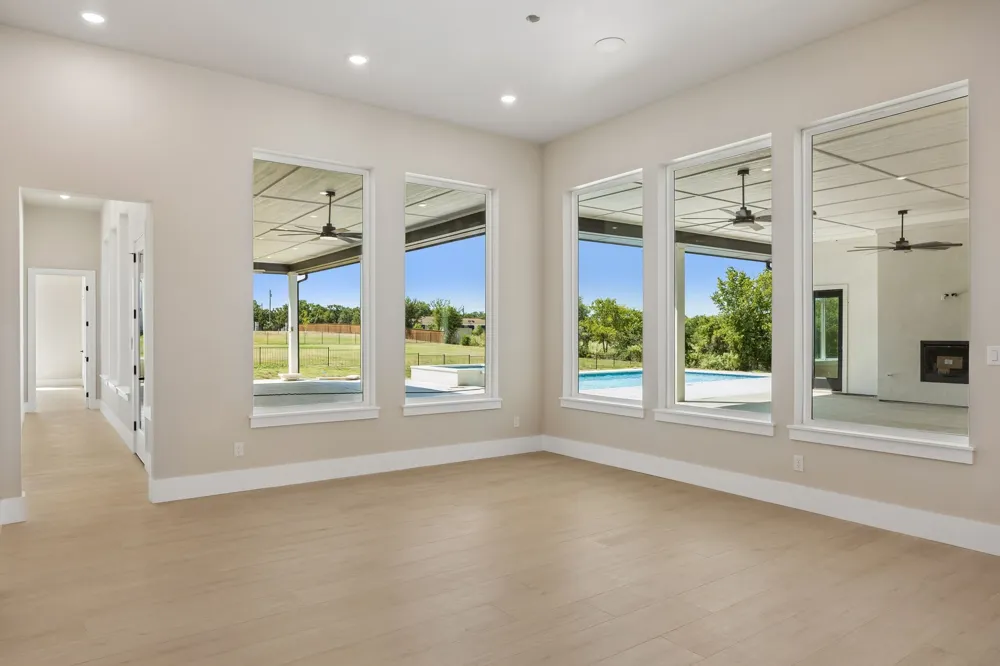 304 Mint Ridge Burleson, TX 76028