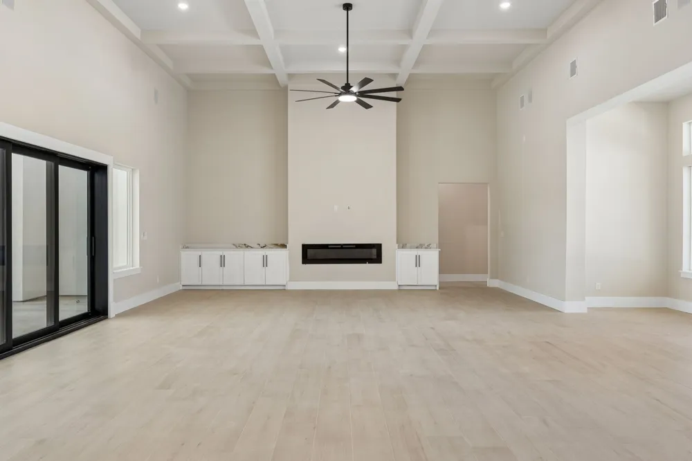 304 Mint Ridge Burleson, TX 76028