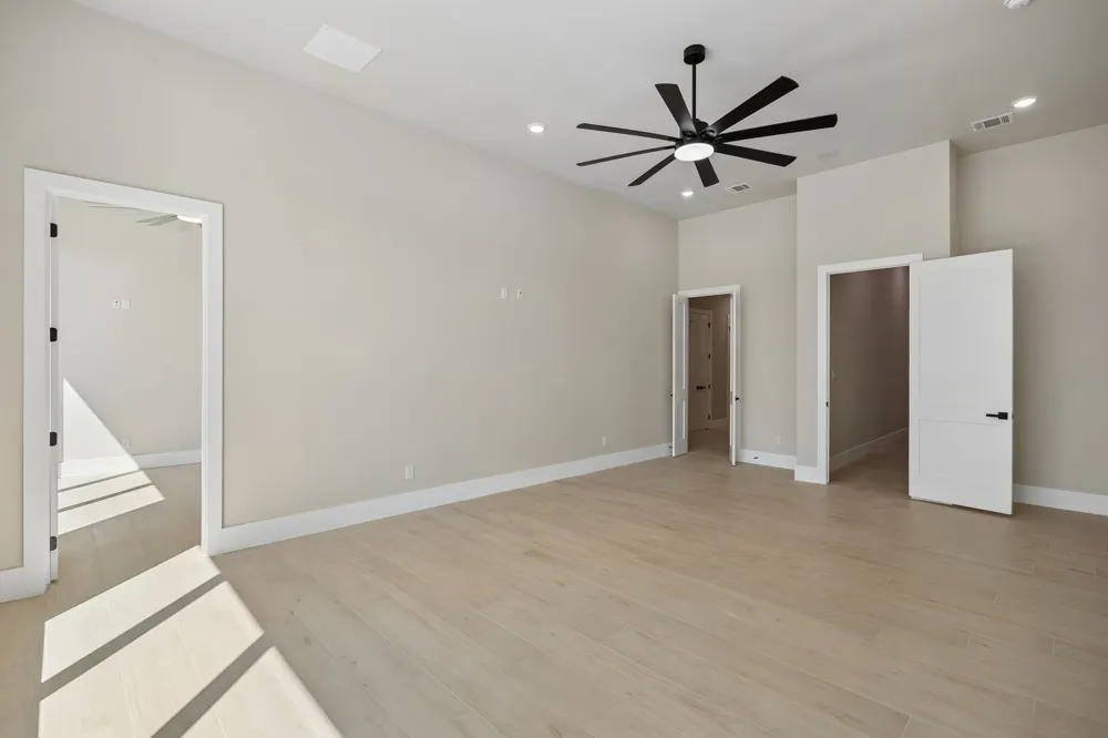 304 Mint Ridge Burleson, TX 76028