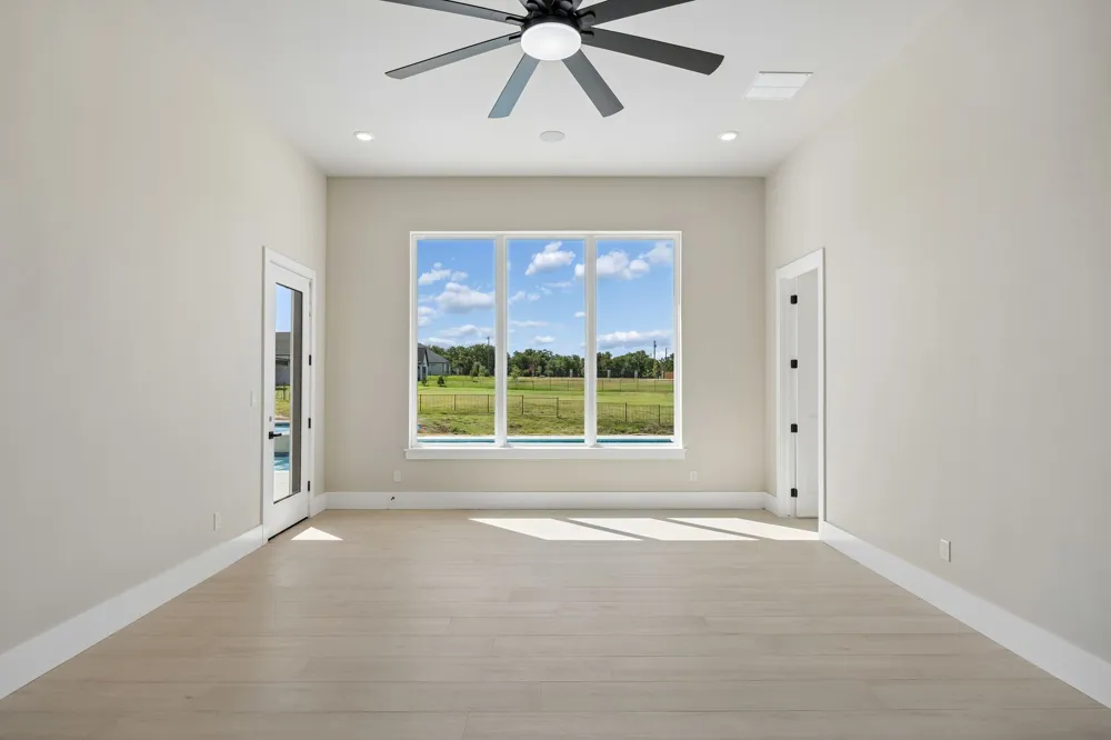 304 Mint Ridge Burleson, TX 76028