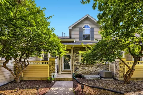 10117 Grove Loop #B